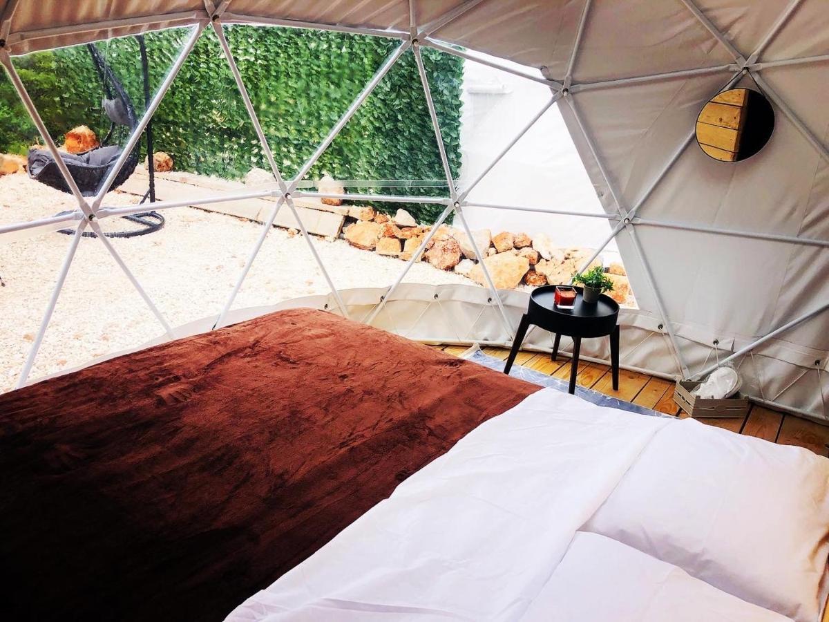 Glamping Peninsula Lustica Rose Villa Tivat Exterior photo